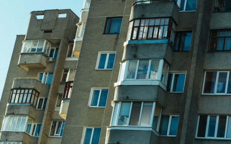 будинок