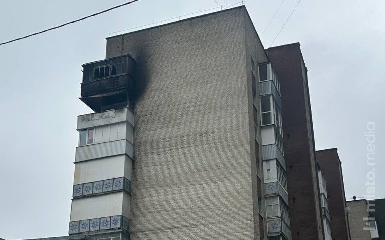 Пошкоджений балкон квартири