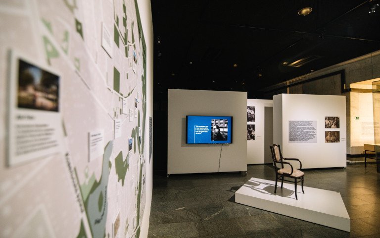 Виставка виставка інсталяція проєкт