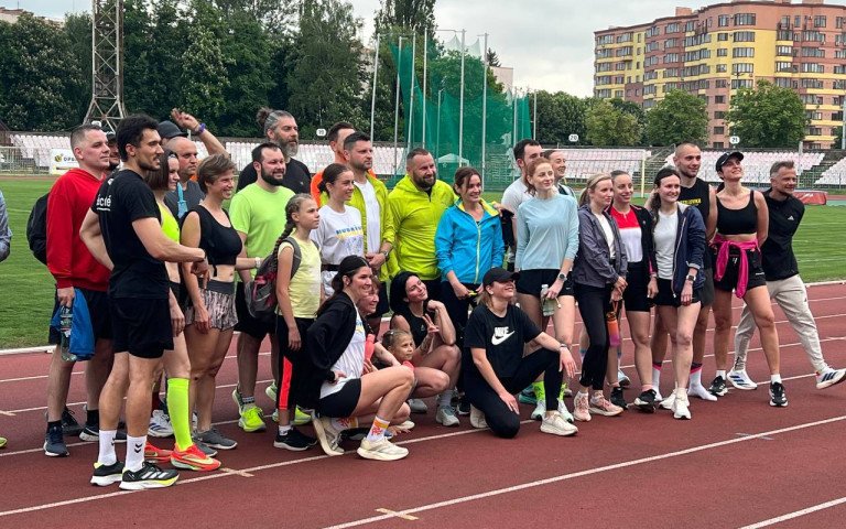 учасники спорт біг