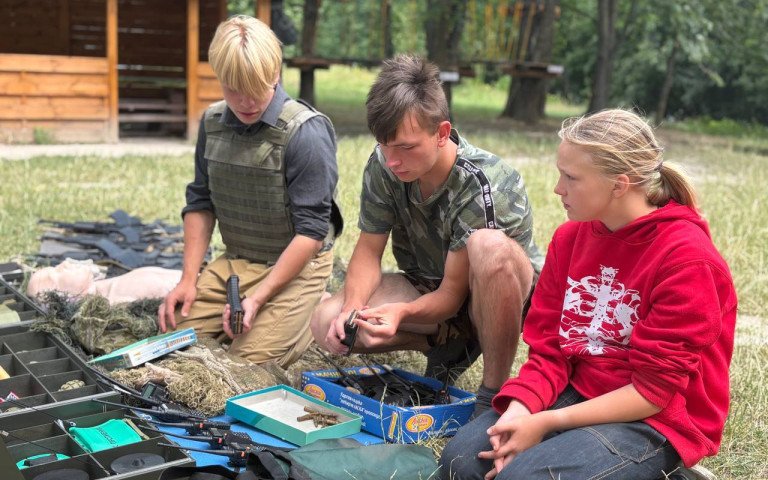 У Луцьку для молоді організували одноденний вишкіл вишкіл для підлітків