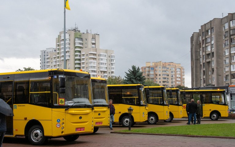 автобуси