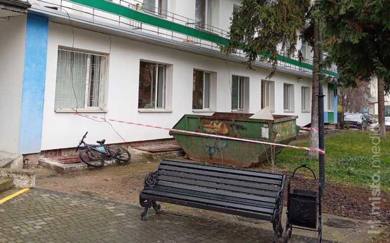 ремонт у поліклініці