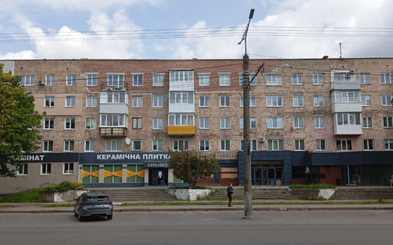 5-поверховий будинок