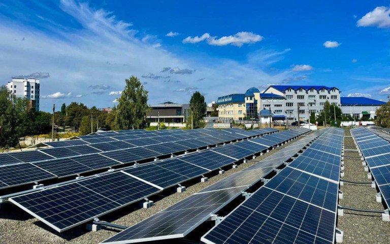 сонячні панелі