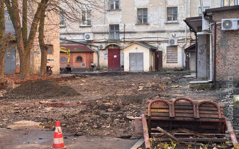 ремонт прибудинкової території