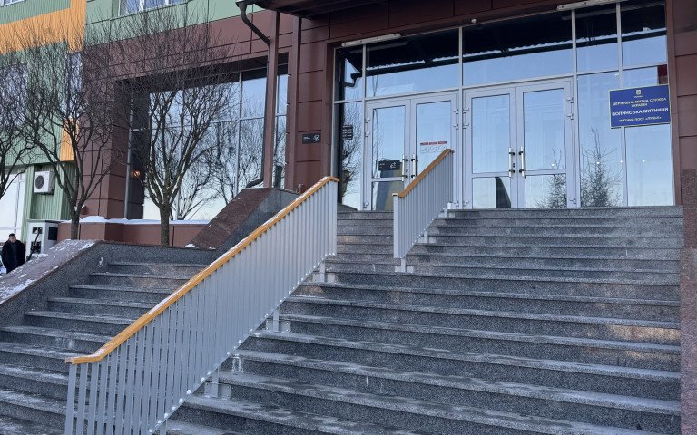 волинська митниця фасад