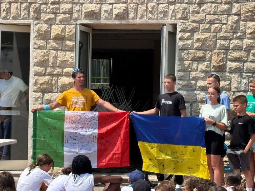 Гуманітарні зв’язки — це про системну підтримку, особливо у часи кризи. 