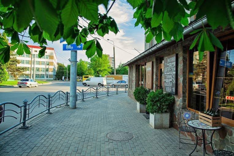 Піцерія «Фелічіта» на вул. Стрілецька Піцерія «Фелічіта» на вул. Стрілецька