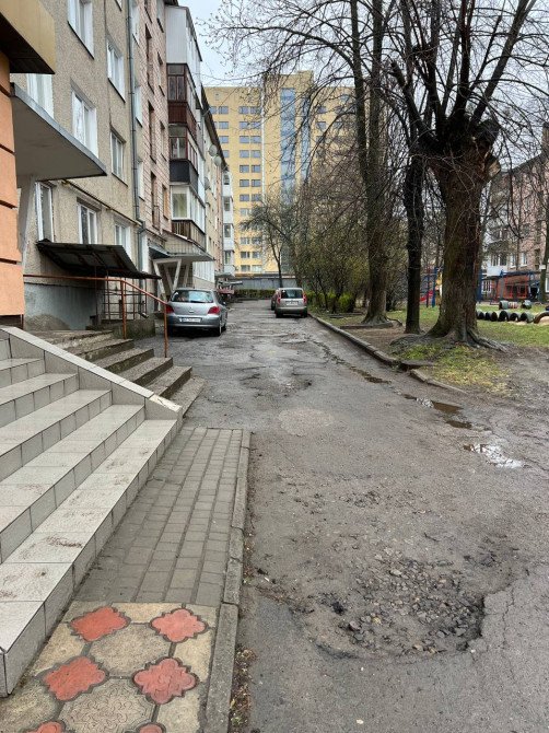 вул. Хурсенка, 56.